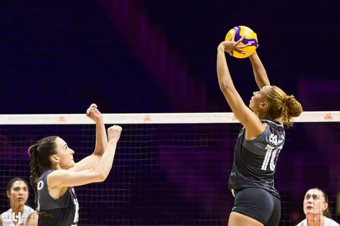 Photo 261 de l'album Ligue des Nations de Volleyball (VNL) – Jour 2 – Québec 2026