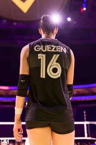 Photo 196 de l'album Ligue des Nations de Volleyball (VNL) – Jour 2 – Québec 2026