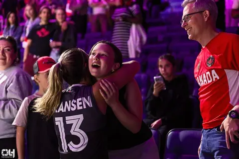 Photo 309 de l'album Ligue des Nations de Volleyball (VNL) – Jour 2 – Québec 2026