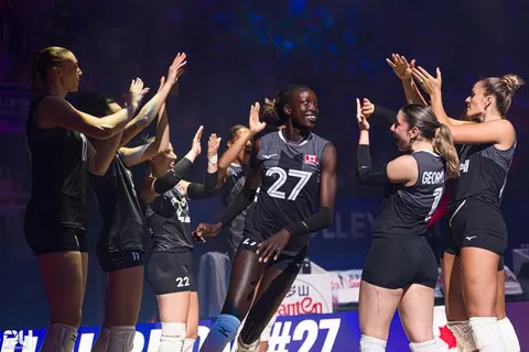 Photo 129 de l'album Ligue des Nations de Volleyball (VNL) – Jour 2 – Québec 2026