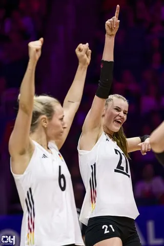 Photo 53 de l'album Ligue des Nations de Volleyball (VNL) – Jour 2 – Québec 2026