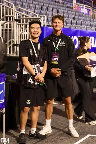 Photo 323 de l'album Ligue des Nations de Volleyball (VNL) – Jour 2 – Québec 2026