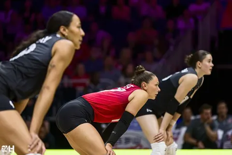 Photo 171 de l'album Ligue des Nations de Volleyball (VNL) – Jour 2 – Québec 2026