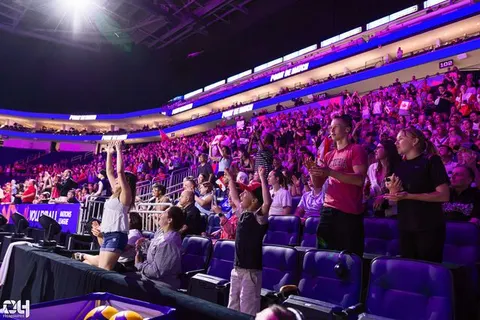 Photo 296 de l'album Ligue des Nations de Volleyball (VNL) – Jour 2 – Québec 2026