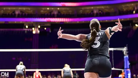 Photo 189 de l'album Ligue des Nations de Volleyball (VNL) – Jour 2 – Québec 2026