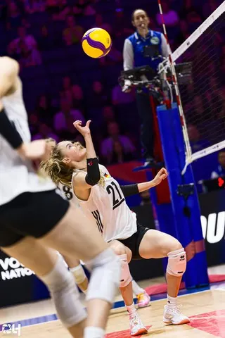 Photo 67 de l'album Ligue des Nations de Volleyball (VNL) – Jour 2 – Québec 2026
