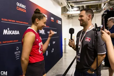 Photo 329 de l'album Ligue des Nations de Volleyball (VNL) – Jour 2 – Québec 2026