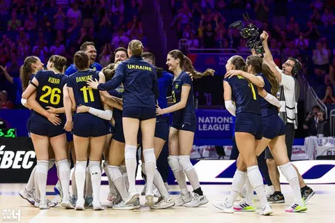 Photo 107 de l'album Ligue des Nations de Volleyball (VNL) – Jour 2 – Québec 2026
