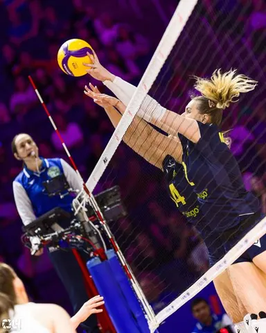 Photo 71 de l'album Ligue des Nations de Volleyball (VNL) – Jour 2 – Québec 2026