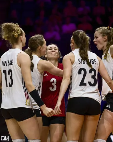 Photo 74 de l'album Ligue des Nations de Volleyball (VNL) – Jour 2 – Québec 2026