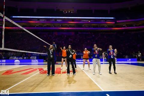 Photo 122 de l'album Ligue des Nations de Volleyball (VNL) – Jour 3 – Québec 2026