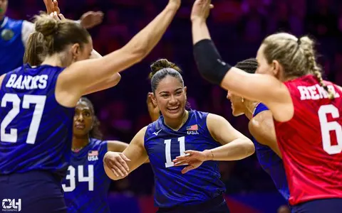 Photo 69 de l'album Ligue des Nations de Volleyball (VNL) – Jour 3 – Québec 2026