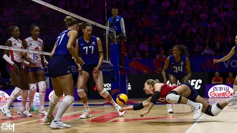 Photo 49 de l'album Ligue des Nations de Volleyball (VNL) – Jour 3 – Québec 2026