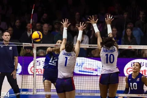Photo 97 de l'album Ligue des Nations de Volleyball (VNL) – Jour 3 – Québec 2026
