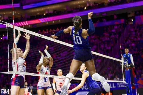 Photo 62 de l'album Ligue des Nations de Volleyball (VNL) – Jour 3 – Québec 2026