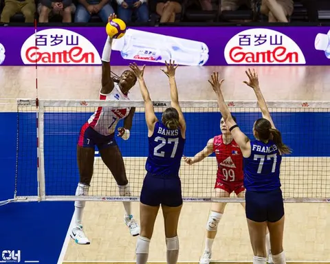 Photo 109 de l'album Ligue des Nations de Volleyball (VNL) – Jour 3 – Québec 2026