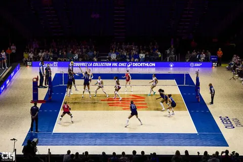 Photo 105 de l'album Ligue des Nations de Volleyball (VNL) – Jour 3 – Québec 2026