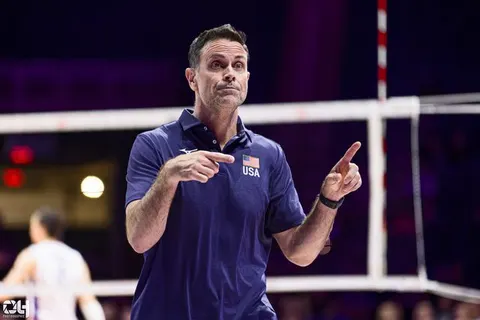 Photo 88 de l'album Ligue des Nations de Volleyball (VNL) – Jour 3 – Québec 2026