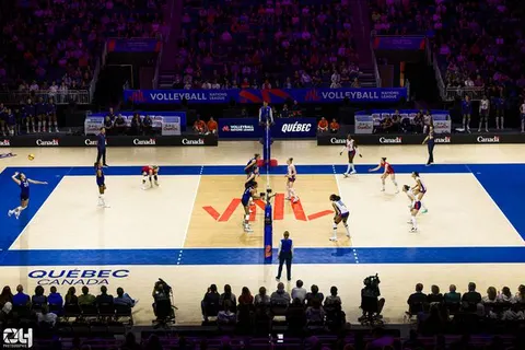 Photo 118 de l'album Ligue des Nations de Volleyball (VNL) – Jour 3 – Québec 2026