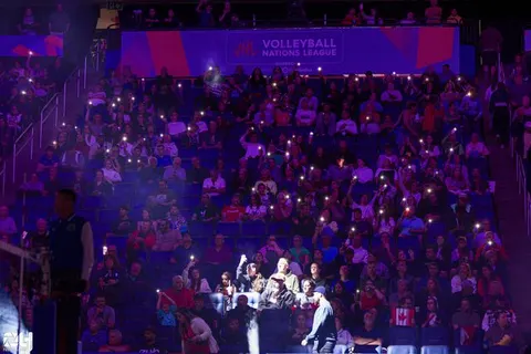 Photo 40 de l'album Ligue des Nations de Volleyball (VNL) – Jour 3 – Québec 2026