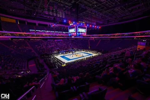 Photo 130 de l'album Ligue des Nations de Volleyball (VNL) – Jour 3 – Québec 2026