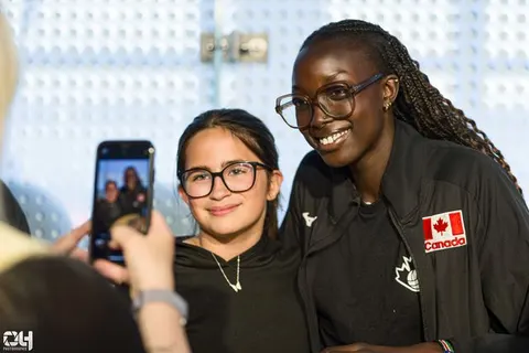 Photo 26 de l'album Ligue des Nations de Volleyball (VNL) – Jour 3 – Québec 2026