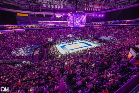 Photo 100 de l'album Ligue des Nations de Volleyball (VNL) – Jour 4 – Québec 2026