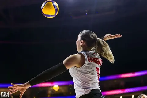 Photo 6 de l'album Ligue des Nations de Volleyball (VNL) – Jour 4 – Québec 2026