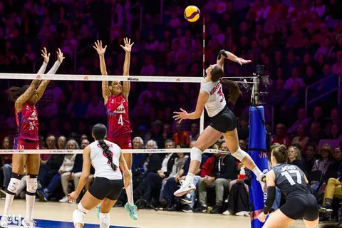 Photo 58 de l'album Ligue des Nations de Volleyball (VNL) – Jour 4 – Québec 2026