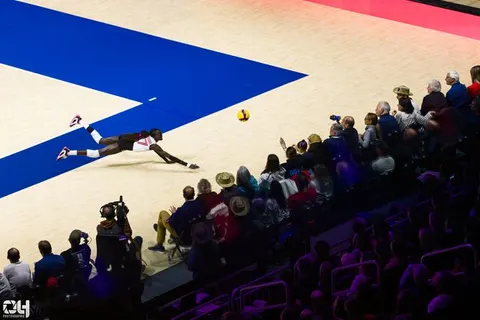 Photo 110 de l'album Ligue des Nations de Volleyball (VNL) – Jour 4 – Québec 2026
