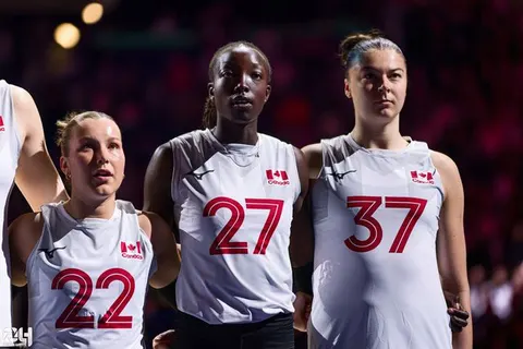 Photo 18 de l'album Ligue des Nations de Volleyball (VNL) – Jour 4 – Québec 2026