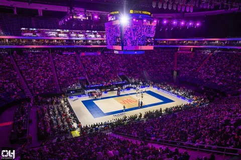 Photo 124 de l'album Ligue des Nations de Volleyball (VNL) – Jour 4 – Québec 2026