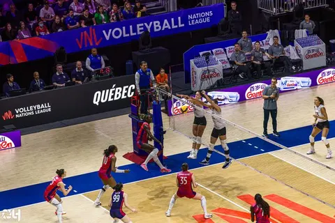 Photo 122 de l'album Ligue des Nations de Volleyball (VNL) – Jour 4 – Québec 2026