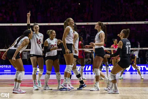 Photo 179 de l'album Ligue des Nations de Volleyball (VNL) – Jour 4 – Québec 2026
