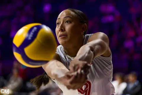 Photo 2 de l'album Ligue des Nations de Volleyball (VNL) – Jour 4 – Québec 2026