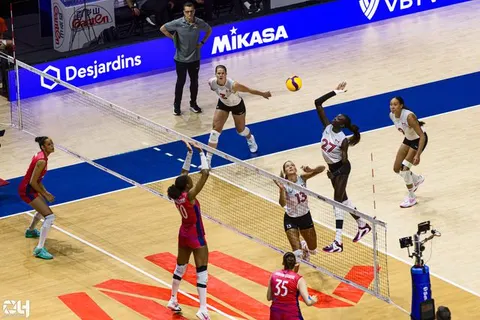 Photo 113 de l'album Ligue des Nations de Volleyball (VNL) – Jour 4 – Québec 2026