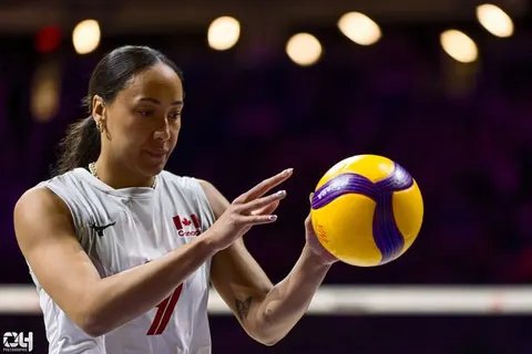 Photo 42 de l'album Ligue des Nations de Volleyball (VNL) – Jour 4 – Québec 2026