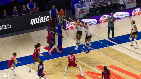 Photo 120 de l'album Ligue des Nations de Volleyball (VNL) – Jour 4 – Québec 2026
