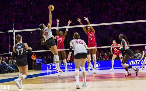 Photo 154 de l'album Ligue des Nations de Volleyball (VNL) – Jour 4 – Québec 2026