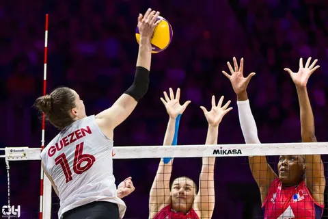 Photo 147 de l'album Ligue des Nations de Volleyball (VNL) – Jour 4 – Québec 2026