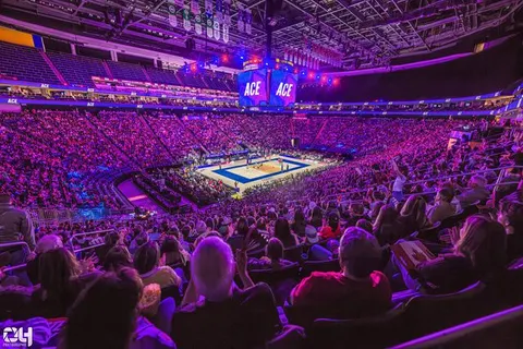 Photo 87 de l'album Ligue des Nations de Volleyball (VNL) – Jour 4 – Québec 2026