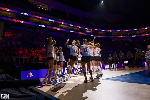 Photo 26 de l'album Ligue des Nations de Volleyball (VNL) – Jour 4 – Québec 2026