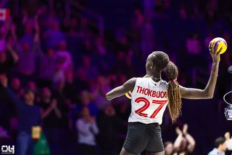 Photo 210 de l'album Ligue des Nations de Volleyball (VNL) – Jour 4 – Québec 2026