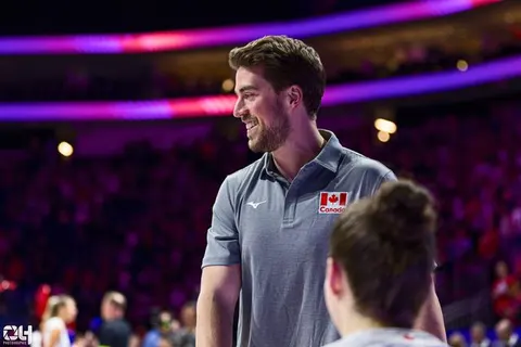 Photo 197 de l'album Ligue des Nations de Volleyball (VNL) – Jour 4 – Québec 2026
