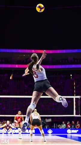 Photo 80 de l'album Ligue des Nations de Volleyball (VNL) – Jour 4 – Québec 2026