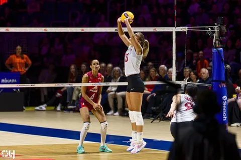 Photo 59 de l'album Ligue des Nations de Volleyball (VNL) – Jour 4 – Québec 2026