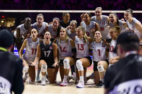Photo 195 de l'album Ligue des Nations de Volleyball (VNL) – Jour 4 – Québec 2026