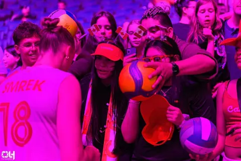 Photo 232 de l'album Ligue des Nations de Volleyball (VNL) – Jour 4 – Québec 2026