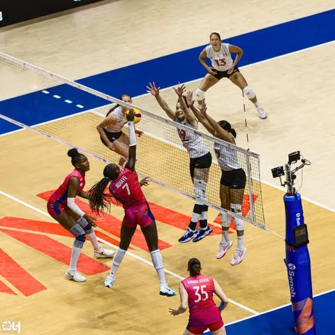 Photo 111 de l'album Ligue des Nations de Volleyball (VNL) – Jour 4 – Québec 2026