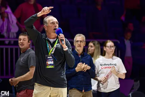 Photo 399 de l'album Ligue des Nations de Volleyball (VNL) – Jour 5 – Québec 2026